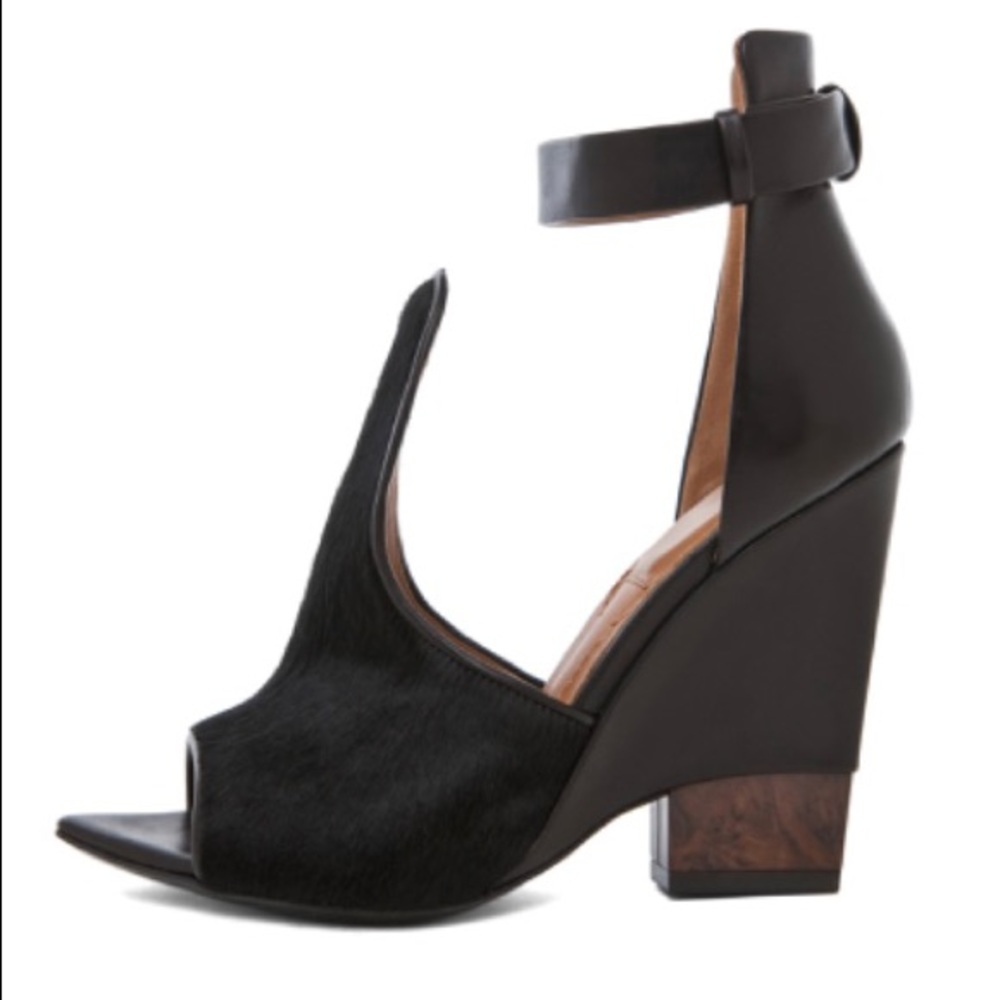 Givenchy Podium Ankle Strap Sandal Size 38 - Picture 2 of 8